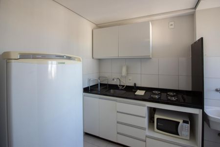 Apartamento para alugar com 53m², 2 quartos e 1 vaga Apartamento para alugar com 53m², 2 quartos e 1 vagaCozinha e Área de Serviço