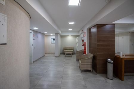 Apartamento para alugar com 53m², 2 quartos e 1 vaga Apartamento para alugar com 53m², 2 quartos e 1 vagaHall de entrada