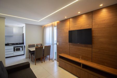 Sala de apartamento para alugar com 2 quartos, 53m² em Serrano, Belo Horizonte