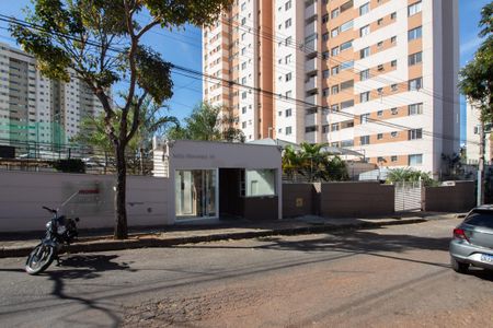 Apartamento para alugar com 53m², 2 quartos e 1 vaga Apartamento para alugar com 53m², 2 quartos e 1 vagaFachada