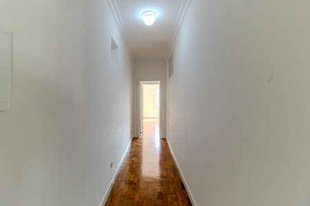 Corredor de apartamento para alugar com 3 quartos, 226m² em Santa Ifigênia, São Paulo