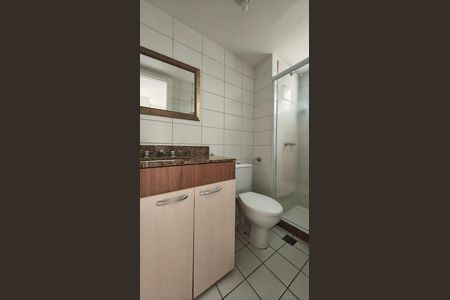 Apartamento para alugar com 75m², 3 quartos e 1 vaga Apartamento para alugar com 75m², 3 quartos e 1 vagaBanheiro da Suíte 1