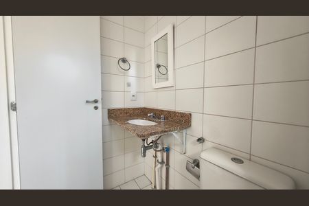 Apartamento para alugar com 75m², 3 quartos e 1 vaga Apartamento para alugar com 75m², 3 quartos e 1 vagaBanheiro da Suíte 2