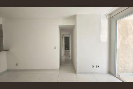 Apartamento para alugar com 75m², 3 quartos e 1 vaga Apartamento para alugar com 75m², 3 quartos e 1 vagaSala