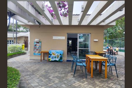 Apartamento para alugar com 75m², 3 quartos e 1 vaga Apartamento para alugar com 75m², 3 quartos e 1 vagaÁrea Comum