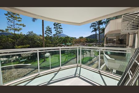 Apartamento para alugar com 75m², 3 quartos e 1 vaga Apartamento para alugar com 75m², 3 quartos e 1 vagaVaranda