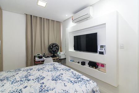 Quarto 1 de apartamento à venda com 2 quartos, 55m² em Vila Valqueire, Rio de Janeiro