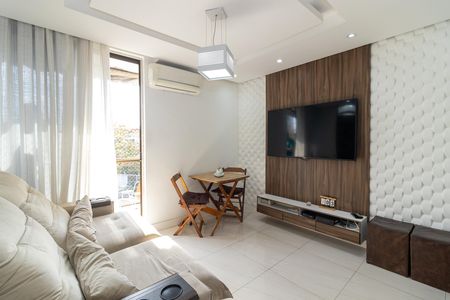 Sala de apartamento à venda com 2 quartos, 55m² em Vila Valqueire, Rio de Janeiro