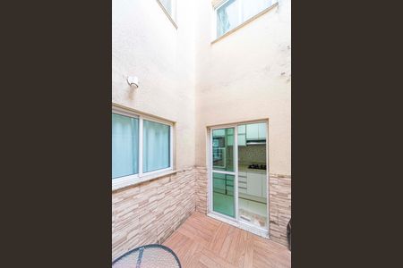 Apartamento para alugar com 40m², 2 quartos e 1 vaga Apartamento para alugar com 40m², 2 quartos e 1 vagaQuintal Interno