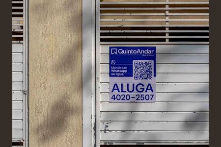 Placa Instalada na Fachada de apartamento para alugar com 2 quartos, 40m² em Parque Erasmo Assunção, Santo André