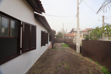 Área externa de casa para alugar com 3 quartos, 150m² em Harmonia, Canoas