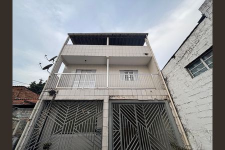 Fachada de casa à venda com 4 quartos, 230m² em Cangaiba, São Paulo