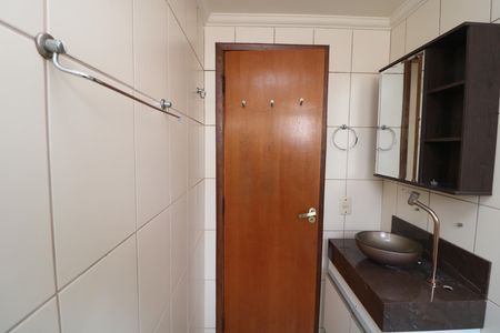 Banheiro de apartamento à venda com 3 quartos, 73m² em Jardim Imperador (zona Leste), São Paulo