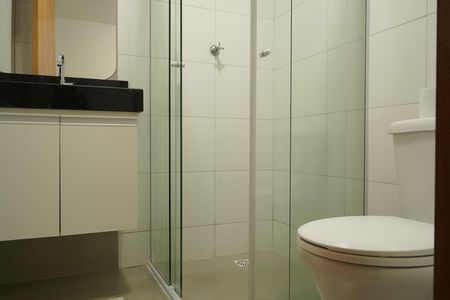 Banheiro de apartamento para alugar com 1 quarto, 33m² em Vila Esperança, São Paulo