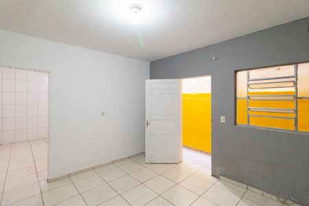Casa para alugar com 1 quarto, 50m² em Helena Maria, Osasco