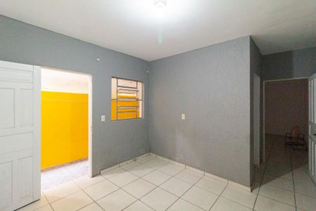 Casa para alugar com 1 quarto, 50m² em Helena Maria, Osasco