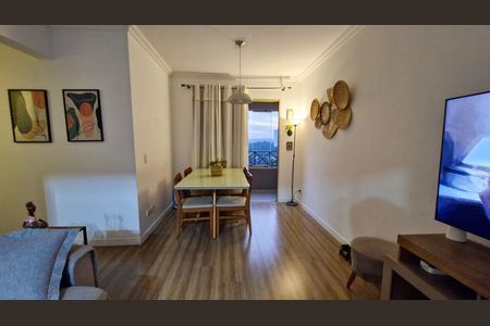 Apartamento à venda com 3 quartos, 68m² em Vila Isa, São Paulo