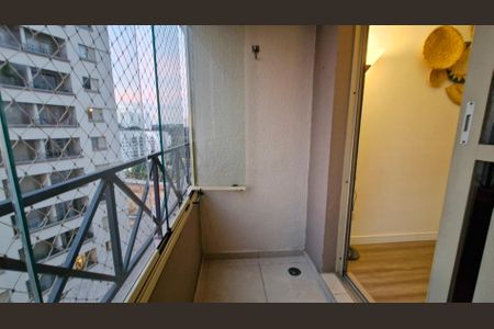 Apartamento à venda com 3 quartos, 68m² em Vila Isa, São Paulo