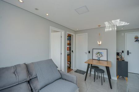 Apartamento à venda com 33m², 2 quartos e sem vaga Apartamento à venda com 33m², 2 quartos e sem vagaSala