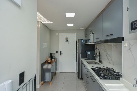 Cozinha de apartamento para alugar com 2 quartos, 33m² em Pedreira, São Paulo