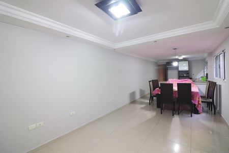 Casa à venda com 2 quartos, 238m² em Ferrazópolis, São Bernardo do Campo