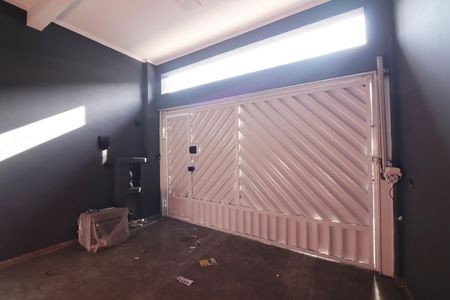 Garagem de casa à venda com 2 quartos, 238m² em Ferrazópolis, São Bernardo do Campo