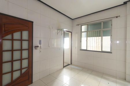 Cozinha de apartamento para alugar com 2 quartos, 80m² em Raul Veiga, São Gonçalo