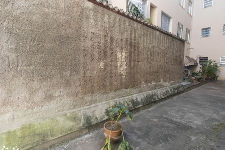 Área de Serviço de apartamento para alugar com 2 quartos, 80m² em Raul Veiga, São Gonçalo