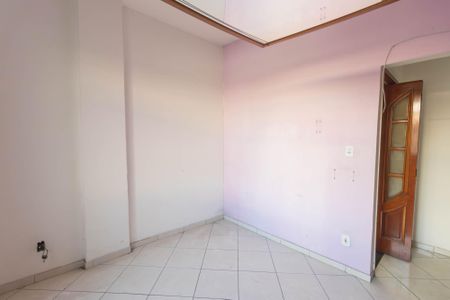 Quarto 1 de apartamento para alugar com 2 quartos, 80m² em Raul Veiga, São Gonçalo