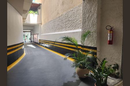 Área comum de apartamento para alugar com 2 quartos, 80m² em Raul Veiga, São Gonçalo