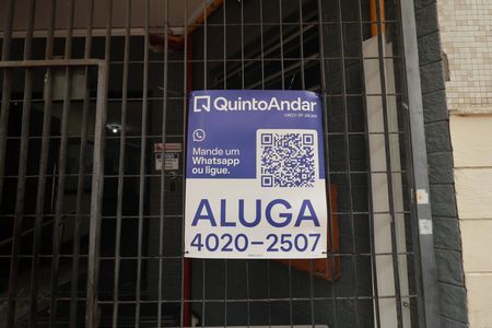 Placa de apartamento para alugar com 2 quartos, 25m² em Liberdade, São Paulo