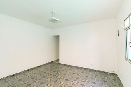 Sala de casa para alugar com 2 quartos, 140m² em Cidade São Mateus, São Paulo
