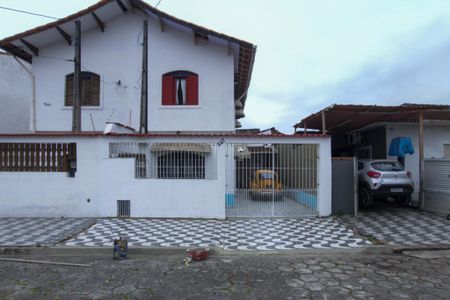 Fachada de casa para alugar com 1 quarto, 82m² em Maracanã, Praia Grande