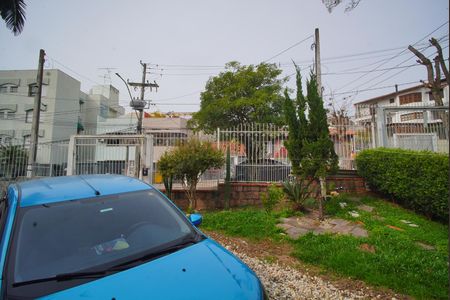 Sala - Vista de casa à venda com 3 quartos, 250m² em Vila Ipiranga, Porto Alegre