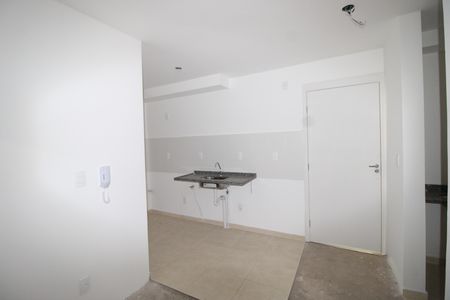 Sala de apartamento à venda com 2 quartos, 38m² em Vila Carmosina, São Paulo