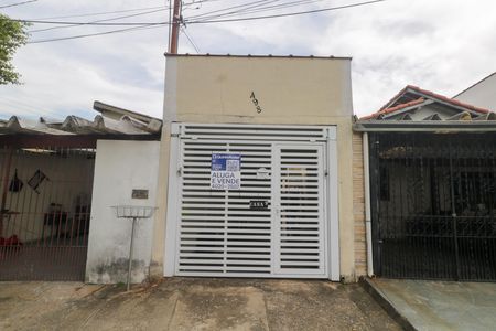 Fachada de casa à venda com 2 quartos, 110m² em Jardim Stella, Santo André