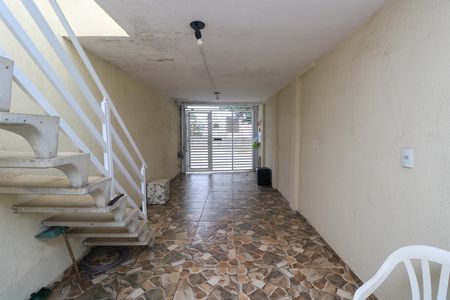 Garagem de casa à venda com 2 quartos, 110m² em Jardim Stella, Santo André