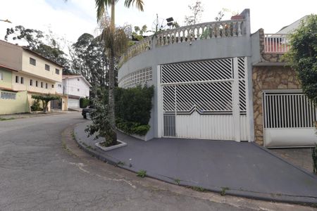 Fachada de casa para alugar com 4 quartos, 215m² em Jardim Las Vegas, Santo André
