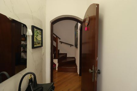 Lavabo de casa para alugar com 4 quartos, 215m² em Jardim Las Vegas, Santo André
