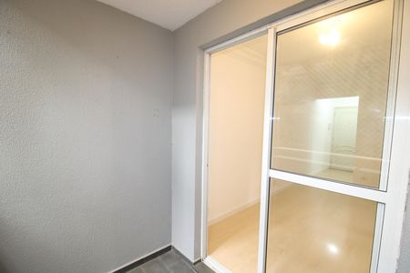 Sala - Varanda de apartamento para alugar com 3 quartos, 70m² em Jardim das Laranjeiras, São Paulo