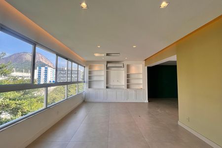 Apartamento para alugar com 3 quartos, 156m² em Gávea, Rio de Janeiro