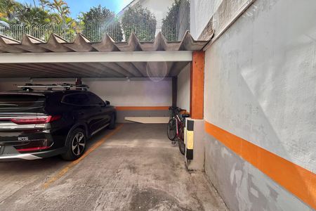 Garagem de apartamento para alugar com 3 quartos, 156m² em Gávea, Rio de Janeiro
