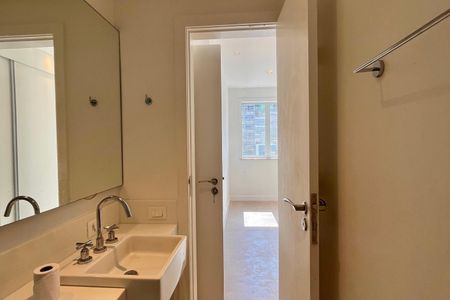 Apartamento para alugar com 3 quartos, 156m² em Gávea, Rio de Janeiro