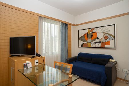 Sala de kitnet/studio à venda com 1 quarto, 33m² em Consolação, São Paulo