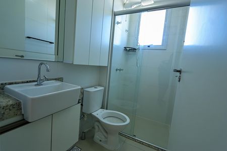 Banheiro de apartamento para alugar com 2 quartos, 65m² em Gutierrez, Belo Horizonte
