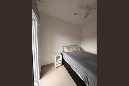 Quarto de casa para alugar com 2 quartos, 67m² em Vilamar, Praia Grande