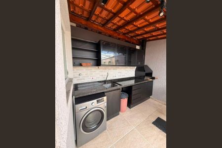 Área de serviço de casa para alugar com 2 quartos, 67m² em Vilamar, Praia Grande