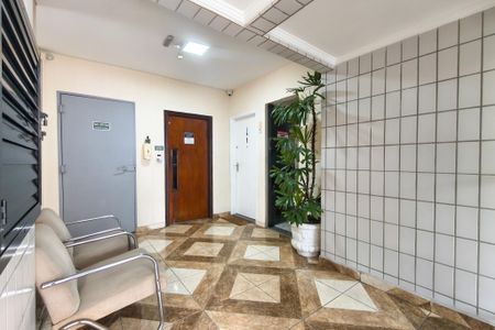 Hall de entrada de apartamento para alugar com 2 quartos, 97m² em Vila Tupi, Praia Grande