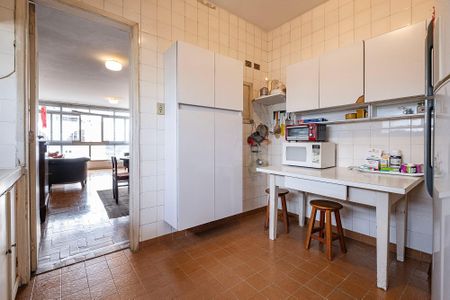 Cozinha de apartamento à venda com 3 quartos, 115m² em Pinheiros, São Paulo