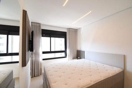 Studio de kitnet/studio para alugar com 1 quarto, 33m² em Centro, Curitiba